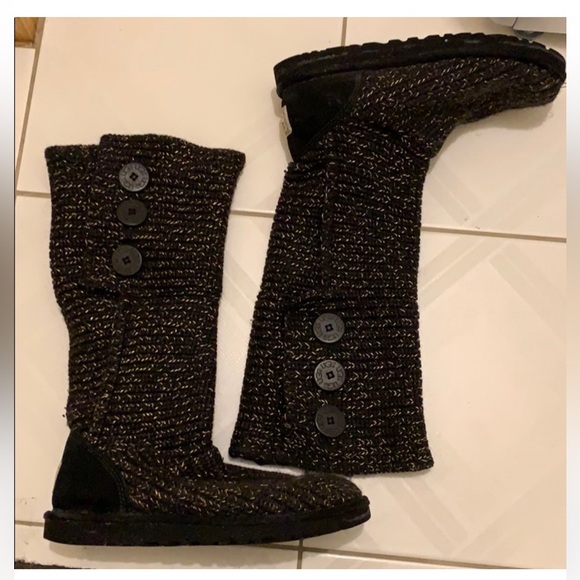 Ugg Classic Cardy Boots - black and gold - Picture 1 of 9